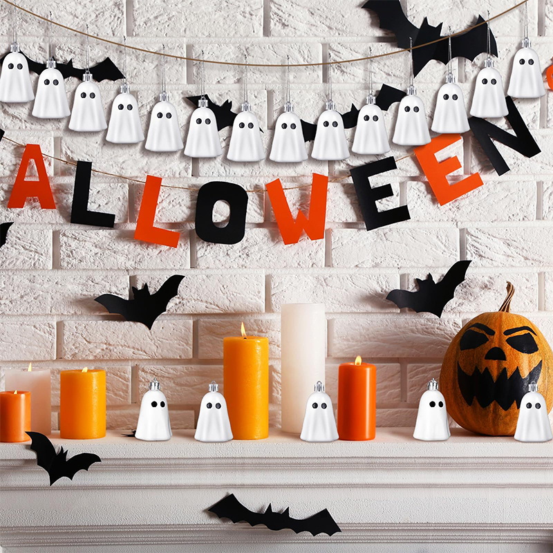 Adorable White Ghost Decor For Halloween